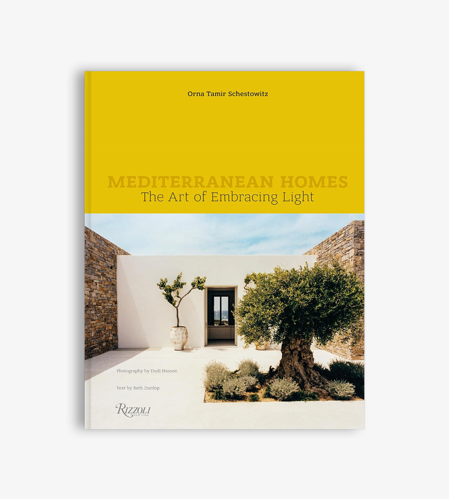 Mediterranean Homes: The Art of Embracing Light